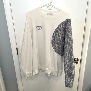 Christian Dior sweat shirt with denim dior print sleeve size L